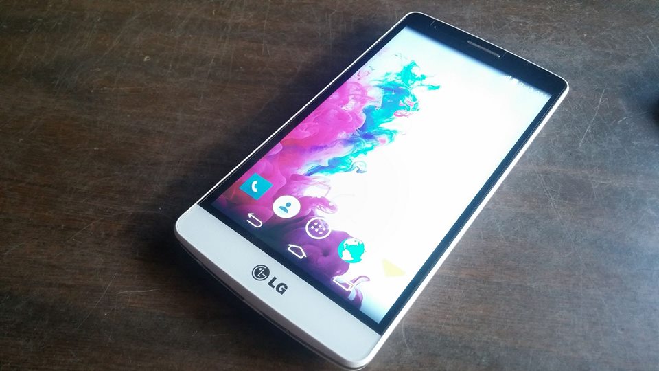 LG G3 Beat white 8gb 4g LTE photo