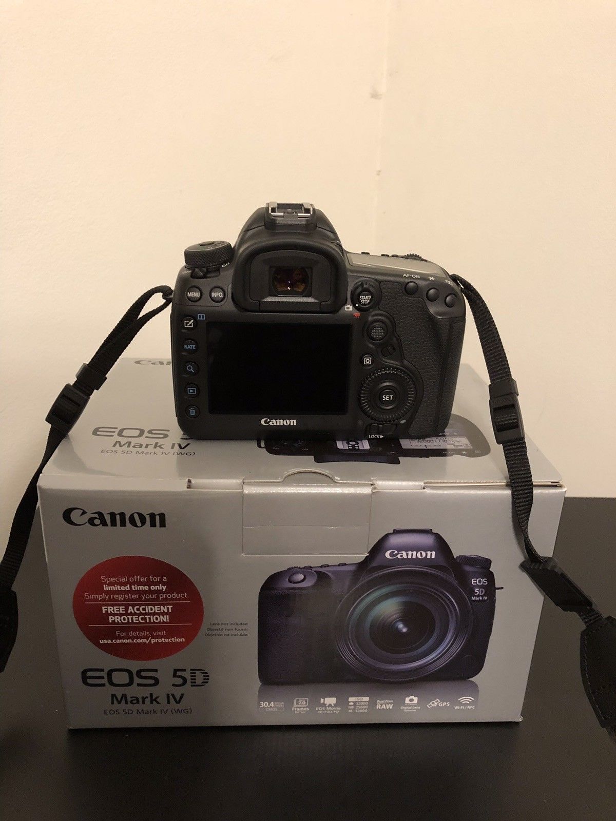 Canon EOS 5D Mark IV DSLR Camera photo